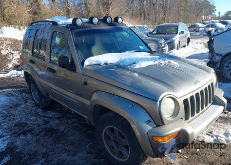 2002 Jeep Liberty Renegade from USA, damaged, VIN 1J4GL38K42W366714